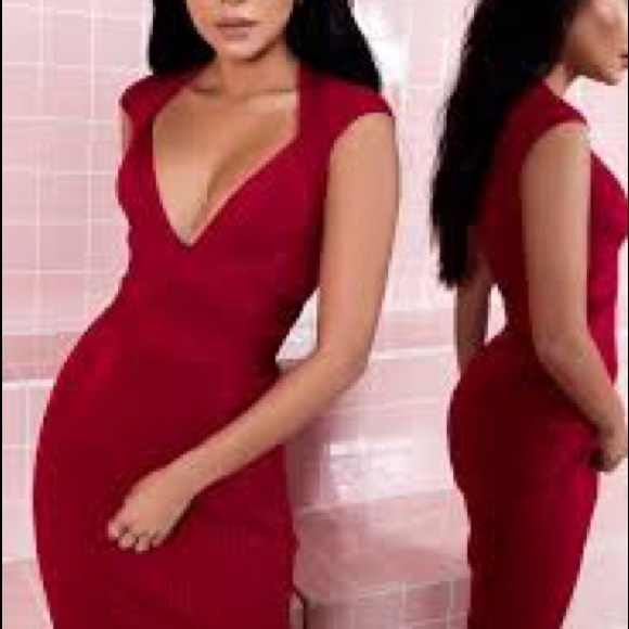 Dresses & Skirts - House of CB Sophia